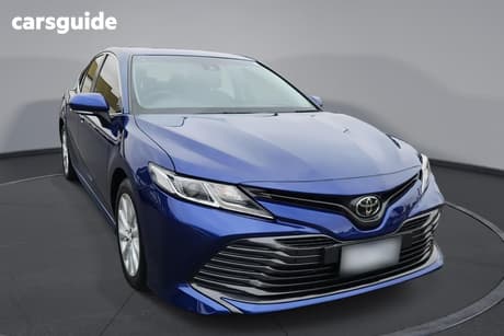 Blue 2018 Toyota Camry Sedan Ascent