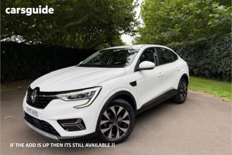 White 2023 Renault Arkana Coupe Zen