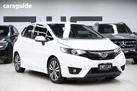 White 2015 Honda Jazz Hatchback Vti-L