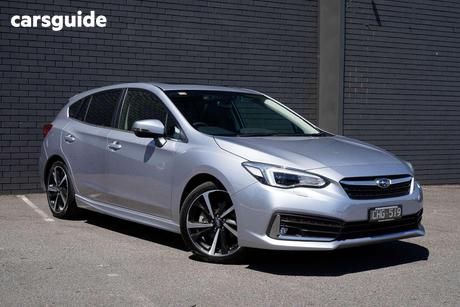 Silver 2023 Subaru Impreza Hatchback 2.0I-S (Awd)