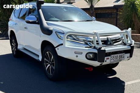 White 2016 Mitsubishi Pajero Sport Wagon Exceed (4X4)