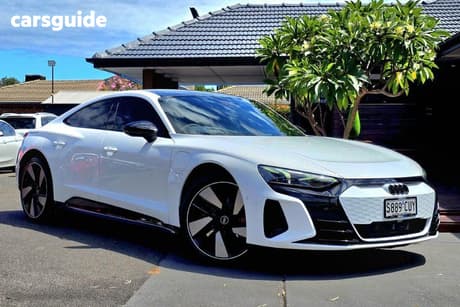 White 2022 Audi Rs E-Tron Gt Coupe F83 4WD