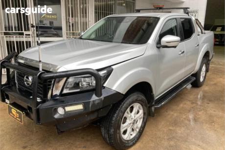 Silver 2021 Nissan Navara Dual Cab Pick-up St (4X4)