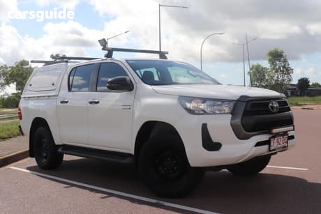 White 2021 Toyota Hilux Double Cab Pick Up Sr (4X4)