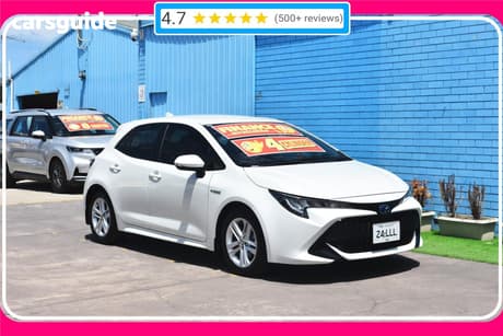 White 2019 Toyota Corolla Hatchback Ascent Sport (Hybrid)