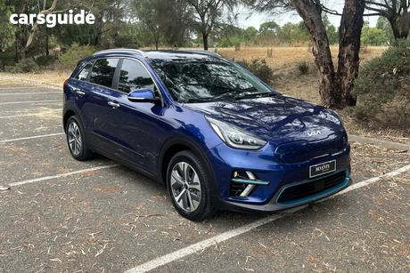 Blue 2021 Kia Niro Wagon Electric Sport