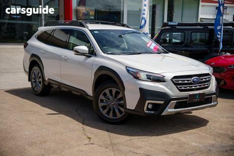 White 2024 Subaru Outback Wagon Awd