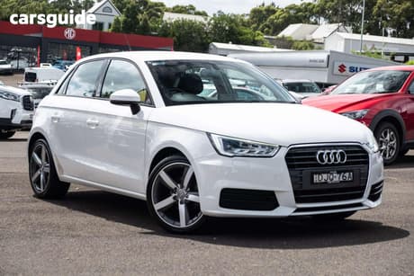 White 2015 Audi A1 Hatchback Sportback 1.0 Tfsi