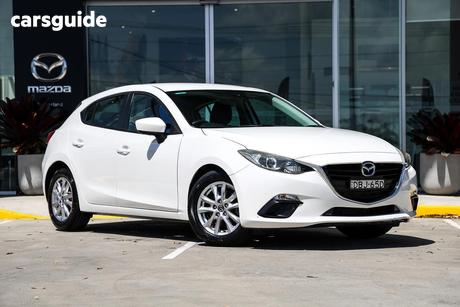 White 2015 Mazda 3 Hatchback Neo
