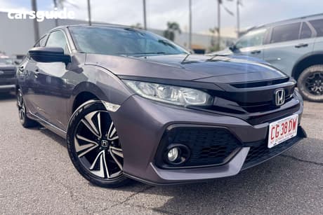 Grey 2018 Honda Civic Hatchback Vti-L