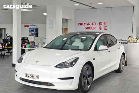 White 2022 Tesla Model 3 Sedan Rear-Wheel Drive