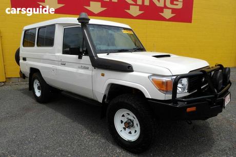 White 2011 Toyota Landcruiser Workmate (4X4) 11 Seat