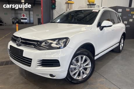 White 2012 Volkswagen Touareg Wagon 150 Tdi