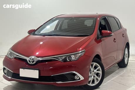 Red 2016 Toyota Corolla Hatchback Ascent Sport