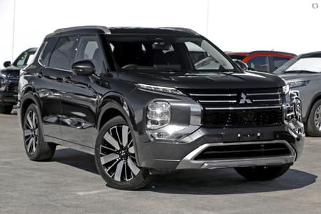 Grey 2025 Mitsubishi Outlander Wagon Exceed 5 Seat (Awd)