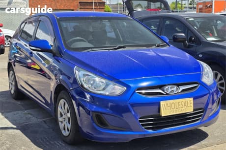 Blue 2011 Hyundai Accent Hatchback Active