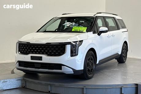 White 2024 Kia Carnival Wagon S