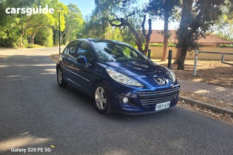Blue 2010 Peugeot 207 Hatchback Xt