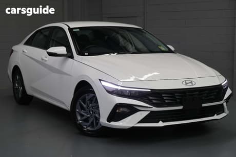 White 2025 Hyundai I30 Sedan Hev 1.6P Dct