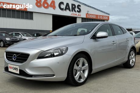 Silver 2013 Volvo V40 Hatch D4 KINETIC