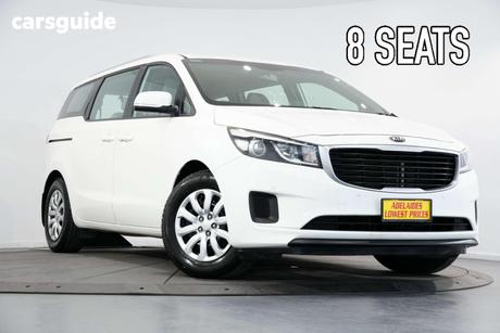 White 2017 Kia Carnival Wagon S