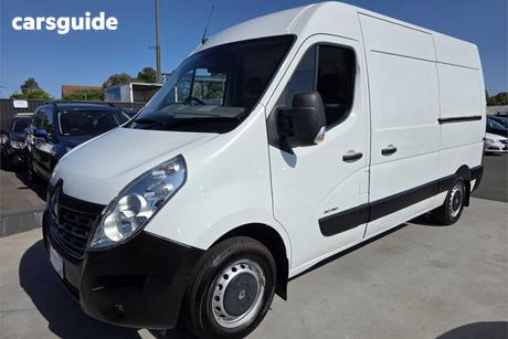 White 2015 Renault Master Van Mwb Mid