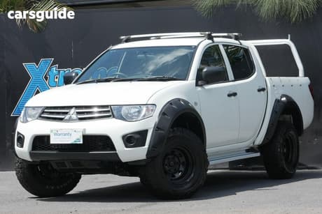 White 2014 Mitsubishi Triton Double Cab Utility Glx (4X4)