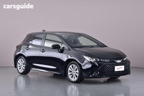 Black 2025 Toyota Corolla Hatchback Sx Hybrid
