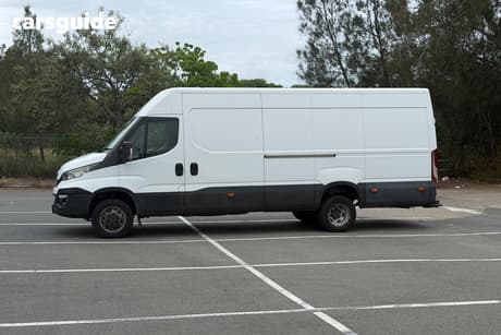 White 2017 Iveco Daily Commercial