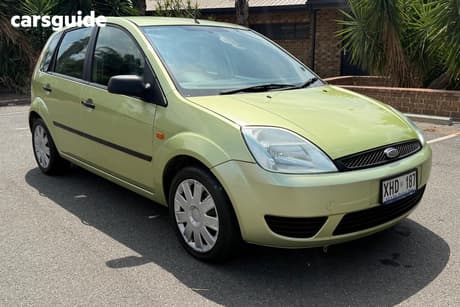 Green 2005 Ford Fiesta Hatchback Lx