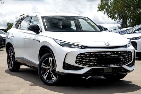 White 2025 MG HS Wagon Excite