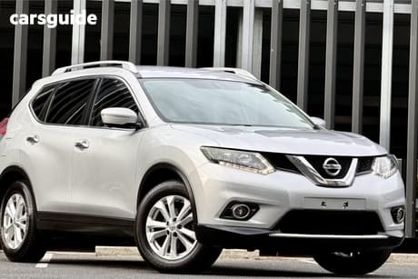 Silver 2015 Nissan X-Trail Wagon St-L N-Trek (4X4)