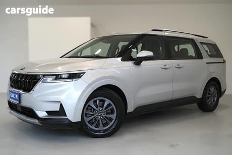 Silver 2022 Kia Carnival Wagon S