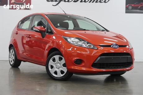 Orange 2013 Ford Fiesta Hatchback Cl