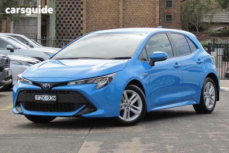 Blue 2019 Toyota Corolla Hatchback Ascent Sport (Hybrid)