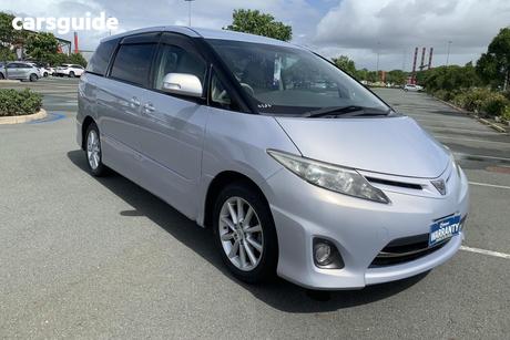 Silver 2009 Toyota Estima SUV AERAS