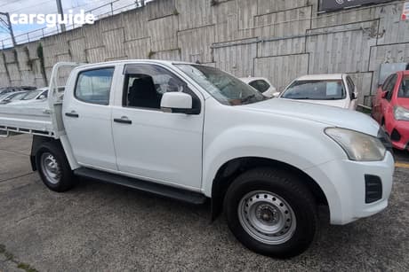 White 2019 Isuzu D-MAX Crew Cab Chassis Sx (4X4)