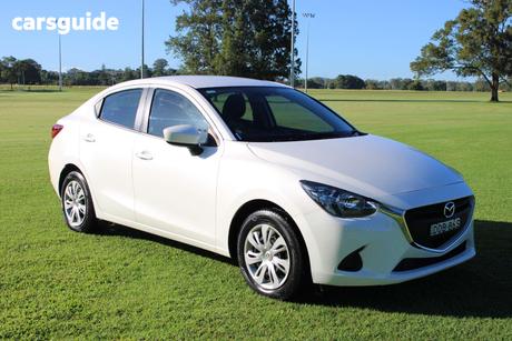 2016 Mazda 2 Hatchback Neo