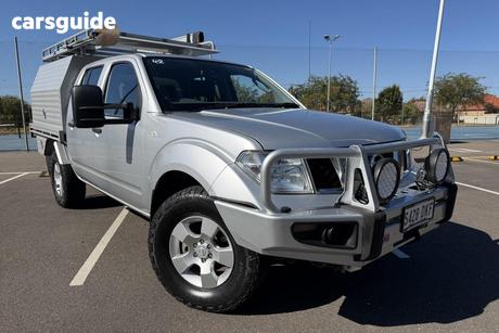 Grey 2014 Nissan Navara Dual Cab Pick-up Rx (4X4)