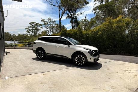 White 2024 Kia Sportage Wagon Gt-Line (Awd)