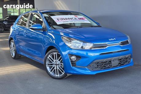 Blue 2022 Kia RIO Hatchback Sport