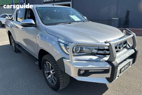 Silver 2018 Toyota Hilux Dual Cab Utility Sr5 (4X4)