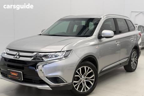 Grey 2017 Mitsubishi Outlander Wagon Es 5 Seat (Awd)