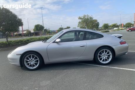 Silver 2000 Porsche 911 Coupe Carrera