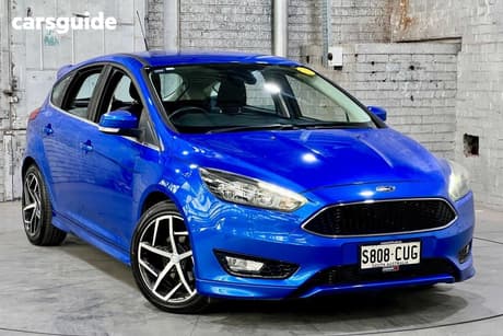 Blue 2016 Ford Focus Hatchback Sport