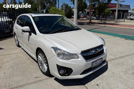 2014 Subaru Impreza Hatchback 2.0I-S (Awd)