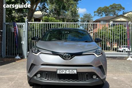 Silver 2017 Toyota C-HR Wagon Koba (Awd)