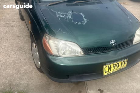 Green 2001 Toyota Echo Sedan