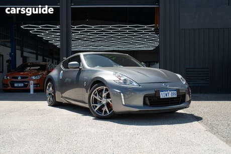 Grey 2016 Nissan 370Z Coupe