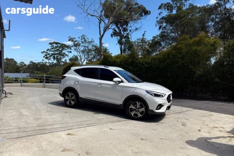 White 2025 MG ZST Wagon Vibe